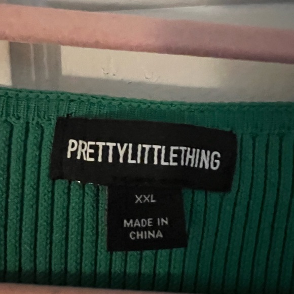 Plus Bright Green Rib Knit Plunge Crop Top and skirt - Picture 3 of 5